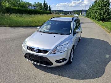 Ford Focus MK2 Lift 1.6 Benzyna 100KM 2008r Klima 2x Koła