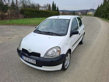 Toyota Yaris 1.0 Benzyna 1999r Alufelgi AirBag 5 Drzwi