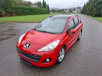 Peugeot 207 SW 1.6 HDI 111KM 6 Bieg 2012r Klima Skóry Panorama Alu Hak