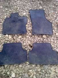 Dywaniki gumowe golf 7,audi a3,seat leon, skoda octawia3