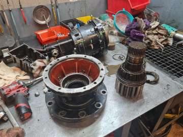 Praca stała lub dodatkowa dla Hydrauilka Siłowego Maszyn Budowlanych