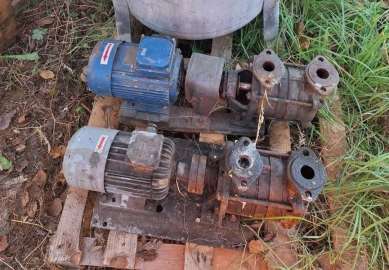 Pompa hydroforowa x2