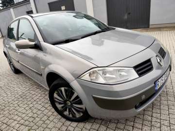 Renault Megane 1.6 LPG 2003 Rok