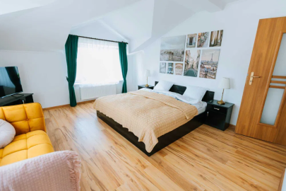 Apartamenty Krzywa Krosno - Apartament Paryski