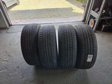 Opony zimowe 18 235/60 Continental WinterContact Ts870P