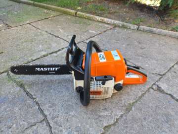 Pilarka Stihl 023/C 2.7km
