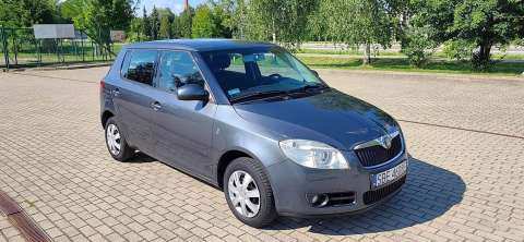 Skoda Fabia Comfort 1.4 16v Klimatyzacja Grzane Fotele Tempomat