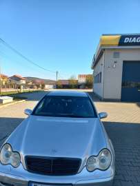 Mercedes  C klasa 2,2 CDI - Sprzedam Tanio