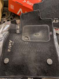 Dywaniki Opel Astra