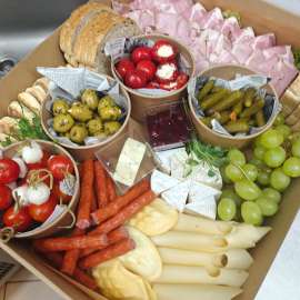 Partybox, Boxy imprezowe, przekąski Catering finger food mini burgery