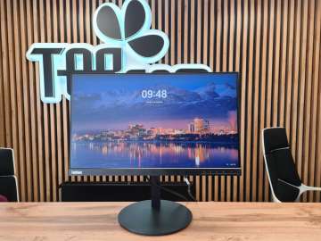 Monitor Lenovo ThinkVision T22i-10 Czarny 22" IPS 1920 x 1080 (FullHD)