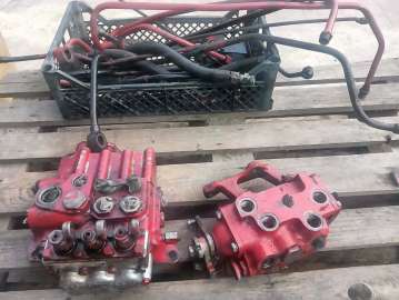 Rozdzielacz hydrauliczny mtz 82 pronar belarus białorus 80