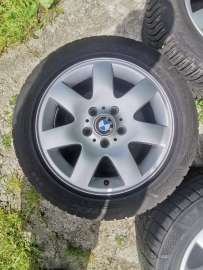 Alufelgi BMW 5x120 IS47 Opony wielosezonowe 205/55R16 Dot: 2223. 7.5mm