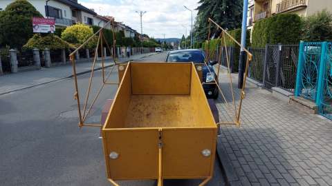 Sprzedam przyczepkę samochodową