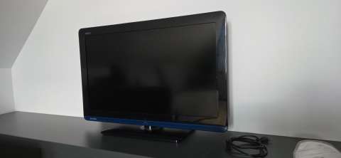 tv 32 cale sharp lcd