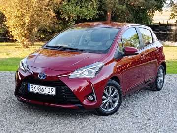 Toyota Yaris III LIFT1.5 Hybrid Automat Tylko 74 tyś.km Pełen Serwis