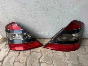 Sprzedam tylne lampy Orginał Mercedes S klasa W221 2007r