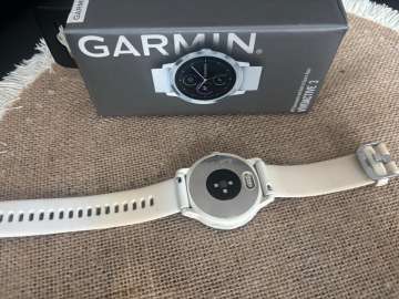 Zegarek Garmin Vivoactive 3