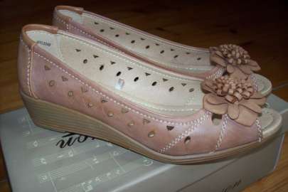 buty damskie nowe