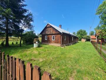 Drewniany dom z bali- Gorzyce, Nowy Żmigród