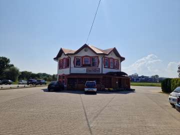 Jedlicze, lokal handlowo-usługowo-magazynowy na wynajem, ok. 700 m2