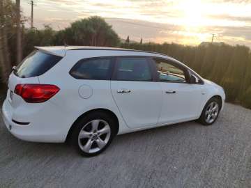 Sprzedam Opel Astra 1.7 Cdti