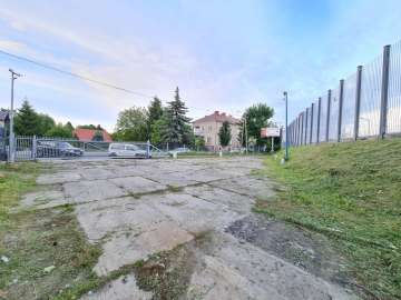 Wynajmę Komis samochodowy Skład Budowlany Parking Samochodowy Jasło