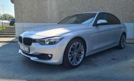 Bmw f30 samochod osobowy