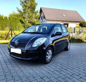Yaris II /Automat /1.3 Benzyna/Niski przebieg 136 tys km / Bez