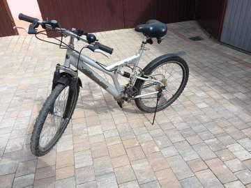 Sprzedam rower w  dobrym stanie koła 26 cali