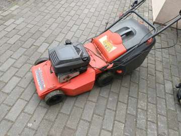 solidna kosiarka husqvarna  lekka