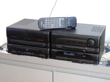 Wzmacniacz pilot korektor graficzny tuner Mag AUX Kenwood. DOSTAWA.