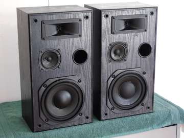 Kolumny Cat Berlin 2 x 150 wat 8 ohm. DOSTAWA.