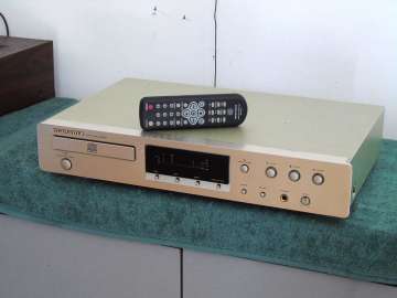 Odtwarzacz CD japońskiej firmy Marantz CD-5400 pilot. WYSYŁKA.