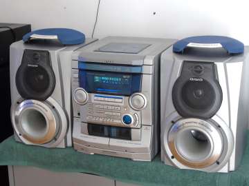 wieża aiwa kolumny radio rds aux mocna. dostawa.