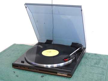 Gramofon Fisher MT-M47automat igła sprawny. DOSTAWA.
