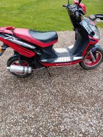 Skuter  50