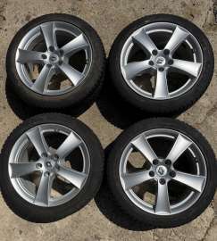 Używane srebrne alufelgi 17" z Renault Megane IV - stan b.dobry