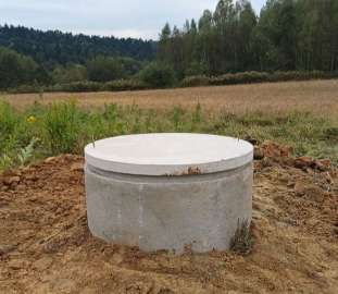 Szukanie wody pod studnie kopane, głębinowe. Różdżkarz