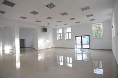 Lokal handl-usług 153 m | Centrum Jasła | Parter | Witryny | Parking