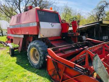Kombajn massey ferguson 507