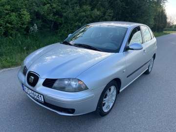 Seat Ibiza 1.4/2004r/221tys/klimatronik/4el szyby/opony lato zima/zdro