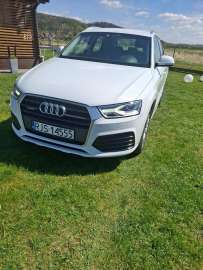 Białe Audi Q3 automat 4x4