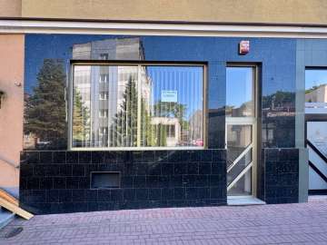 Lokal do wynajęcia 31 m2, ul. Mickiewicza 1, centrum Jasło