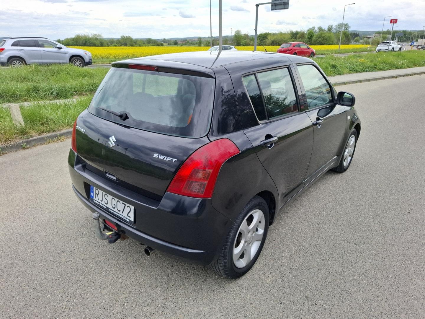 Suzuki Swift 1.5 Benzyna 2009r Klima KeyLess Alu Hak 2x Koła