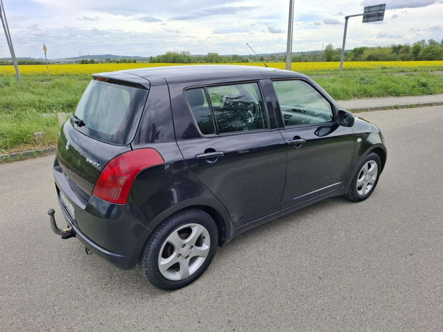 Suzuki Swift 1.5 Benzyna 2009r Klima KeyLess Alu Hak 2x Koła