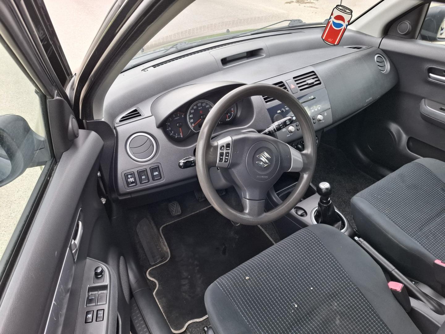 Suzuki Swift 1.5 Benzyna 2009r Klima KeyLess Alu Hak 2x Koła