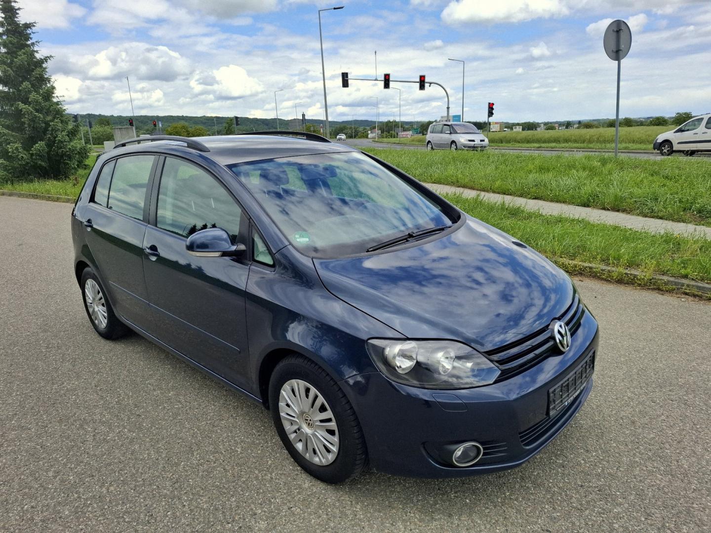 Volkswagen Golf Plus 1.6 MPI 102KM 2009r Klima 2x Koła Hak I Włascicie