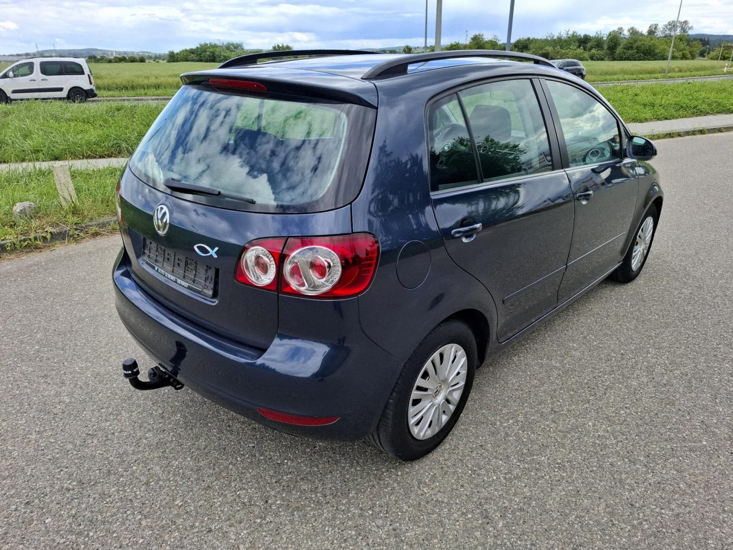 Volkswagen Golf Plus 1.6 MPI 102KM 2009r Klima 2x Koła Hak I Włascicie