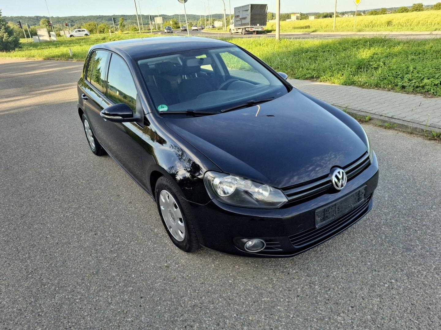 Volkswagen Golf VI 1.4 MPI 80KM 2009r Klima 5 Drzwi Hak Serwis